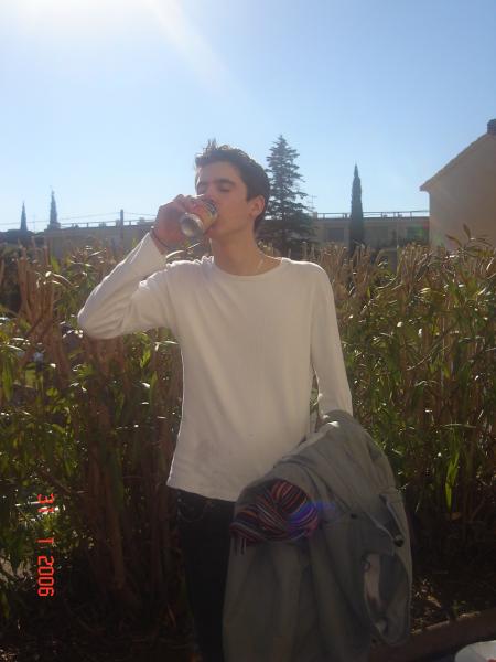 a la cantine