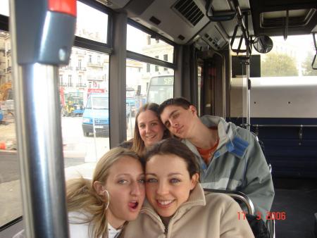 dans le bus